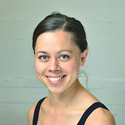 Portraitfoto von Philine Herrlein, Dozentin für Tanz an der IAF Filmschauspielschule Köln